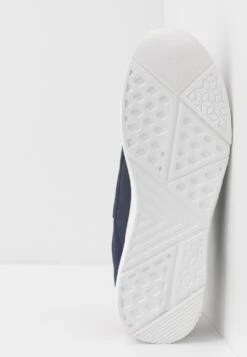 Pier One Baskets Basses Prix Imbattable Baskets & Sneakers Rond Homme 16 Pier One Baskets Basses Prix Imbattable Baskets & Sneakers Rond Homme -Mode Vêtements Boutique 78afe02bdae0491295e20b6f68b76cd3