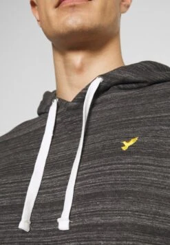 Prix Cassé Pier One Sweat à Capuche Pulls Et Gilets Homme -Mode Vêtements Boutique 79236048053e4c5bb3a0b05134ee52eb