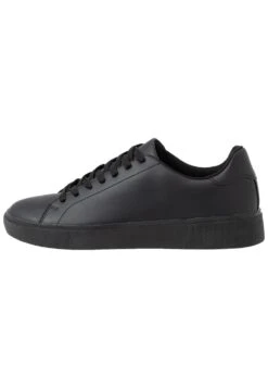 Pier One Bas Prix Baskets Basses Baskets & Sneakers Rond Homme -Mode Vêtements Boutique 79b573c5d4aa42ceadea51a0668be4bd 1