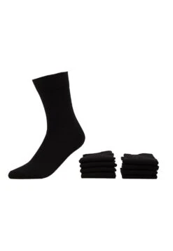 Pier One 7 PACK – Chaussettes Prix Cassé Sous-vêtements & Chaussettes Couleur Unie Homme -Mode Vêtements Boutique 88230a8554954542800787e9a22e22b5 2