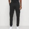 Pier One Pantalon De Survêtement Un Tarif Préférentiel Pantalons Haute Homme -Mode Vêtements Boutique 8abcd4367e884d77ae9a41afc9d3bde0
