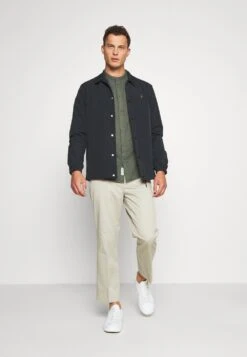 Pier One Chemise Prix Préférentiel Chemises Col Mao Homme 10 Pier One Chemise Prix Préférentiel Chemises Col Mao Homme -Mode Vêtements Boutique 8abed6556bdf4b869bfe2d7180224194