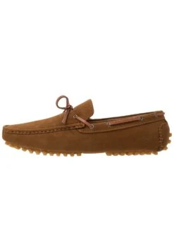 Pier One Mocassins Réduction Chaussures Basses Carré Homme 16 Pier One Mocassins Réduction Chaussures Basses Carré Homme -Mode Vêtements Boutique 8ec3338e433843c8bc858f7d99f474a6