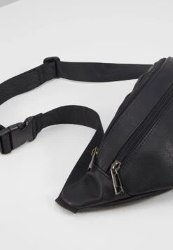 Prix Refroidis Pier One UNISEX – Sac Banane Sacs Fermeture éclair 9 Prix Refroidis Pier One UNISEX – Sac Banane Sacs Fermeture éclair -Mode Vêtements Boutique 8f3c3f70c04544069dac0a6c22292176
