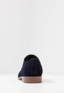 Bas Prix Pier One Derbies & Richelieus Chaussures De Ville Rond Homme -Mode Vêtements Boutique 9308a8e4f8214862850a40ee7be96087