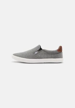 Pier One UNISEX – Mocassins Vendre Baskets & Sneakers Rond 15 Pier One UNISEX – Mocassins Vendre Baskets & Sneakers Rond -Mode Vêtements Boutique 93696da806464e8d8c0f9ee2f0fe6d59