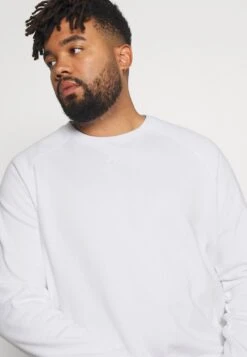 Pier One Petit Prix BIG CREW NECK 2PACK – Sweatshirt Pulls Et Gilets Col Rond Homme -Mode Vêtements Boutique 9370a4ea85f5452689d4fa40b2e71af2