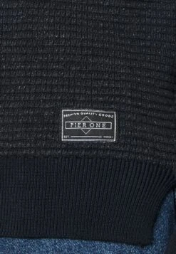Pier One Pullover Un Tarif Préférentiel Pulls Et Gilets Col Rond Homme -Mode Vêtements Boutique 9aeb73296655414995ffab721dbd6bf8