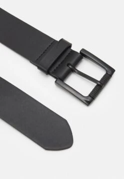 Pier One Ceinture Prix Sympa Ceintures Boucle Ardillon Homme -Mode Vêtements Boutique 9aedd6c6bffe4c008d15cae1d2900d33