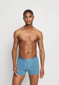 Pier One 5 PACK – Shorty Prix Légers Sous-vêtements Normale Homme -Mode Vêtements Boutique 9b7f06b02f6342ddb059692faa1af582