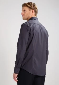 Pier One Chemise Classique Prix Aimable Costumes Col Kent Homme -Mode Vêtements Boutique 9fad9facc9224179b76cc931138c380e