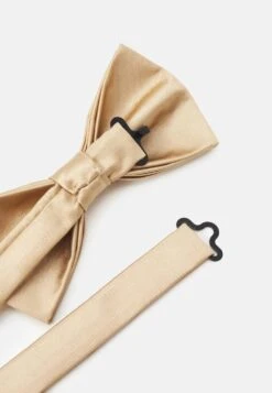 Pier One Garantie De Qualité 100% Noeud Papillon Cravates Et Nœuds Papillon Couleur Unie Homme -Mode Vêtements Boutique a15583cecc2e488a810de3c4eed95706