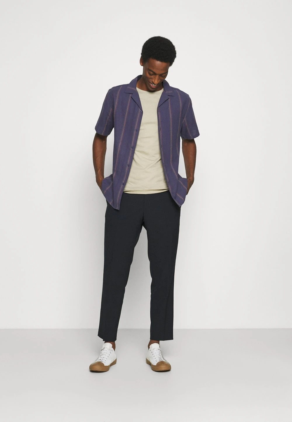 Prix Ourlé Pier One 5 PACK – T-shirt Basique T-shirts & Polos Col Rond Homme 2 Prix Ourlé Pier One 5 PACK – T-shirt Basique T-shirts & Polos Col Rond Homme