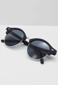 Soldes Pier One UNISEX – Lunettes De Soleil Ronde -Mode Vêtements Boutique a3d4a93b307a42638d2e5f9ab667d4a7