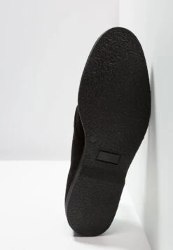 Pier One LEATHER – Chaussures à Lacets Qualité Excellente Derbies Et Richelieus Rond Homme -Mode Vêtements Boutique a5a33f8bbc2446329cbd7c67f3e4bdde