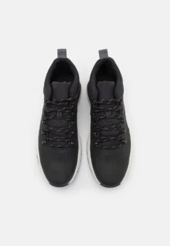 Promos Pier One Baskets Basses Baskets & Sneakers Rond Homme -Mode Vêtements Boutique a68b32bdbd4b455fa6609289411f45f2