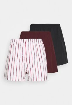 Pier One 3 PACK – Caleçon Prix Malin Sous-vêtements Normale Homme -Mode Vêtements Boutique a8d7e32fe0634c548cb22fa9566336a8 1