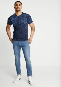 Pier One Bonne Qualité T-shirt Imprimé T-shirts & Polos Col Rond Homme -Mode Vêtements Boutique a980d75d161548f7ba79271c06d9e41f