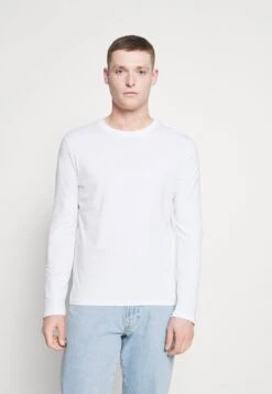 Pier One 5 PACK – T-shirt à Manches Longues Prix Exclusifs T-shirts Col Rond Homme -Mode Vêtements Boutique aad286ee902a43619808ca737715909e