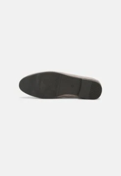 Discount En Ligne Pier One Mocassins Chaussures De Ville Rond Homme -Mode Vêtements Boutique ac6e25a0bfeb44359d469ec898a8fb50