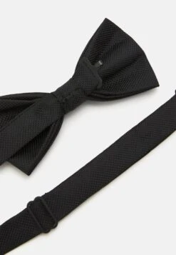 Pier One Garantie De Qualité 100% SET – Noeud Papillon Pochettes De Costume Couleur Unie Homme -Mode Vêtements Boutique acb9d831e6f349fd8c6853bb4c82b018