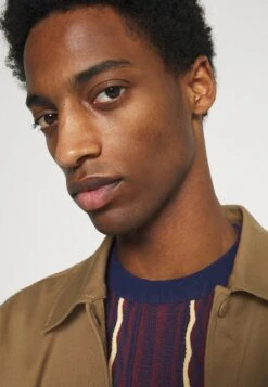 Pier One Pullover Qualité Absolue Pulls Et Gilets Col Officier Homme -Mode Vêtements Boutique b639a7efd1594b5b9f3feec7dc534af9