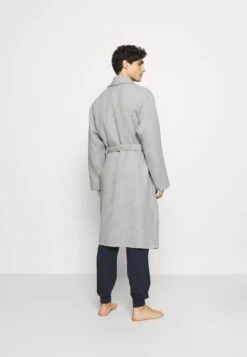 Pier One Peignoir Meilleure Qualité Sous-vêtements & Chaussettes Col Châle Homme -Mode Vêtements Boutique b68ba810bfe146c09affa8730a6c9ea7