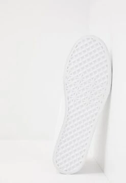 Soldes En Ligne Pier One UNISEX – Baskets Basses Sneakers Rond -Mode Vêtements Boutique b6fad0bf895746b48686a262916b0454