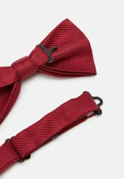 Prix Gelé Pier One SET – Cravate Cravates Et Nœuds Papillon Couleur Unie Homme 18 Prix Gelé Pier One SET – Cravate Cravates Et Nœuds Papillon Couleur Unie Homme -Mode Vêtements Boutique b772a0fad56846a192f70a46208220f8