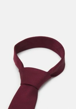 Petit Prix Pier One Cravate Cravates Et Nœuds Papillon Couleur Unie Homme -Mode Vêtements Boutique ba9525fec2ea4af4a4b9b830a989fea0