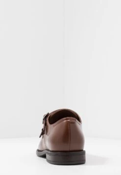 Pier One Prix Préférentiel Mocassins Chaussures De Ville Rond Homme 13 Pier One Prix Préférentiel Mocassins Chaussures De Ville Rond Homme -Mode Vêtements Boutique bf250bed9af646408506f1f350832744