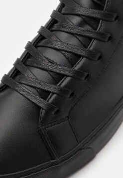 Pier One Authentique 100% UNISEX – Baskets Montantes Sneakers Rond 13 Pier One Authentique 100% UNISEX – Baskets Montantes Sneakers Rond -Mode Vêtements Boutique c4ab7471aaad425bb3c5161a46c1d212