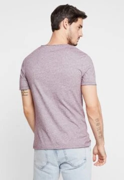 Pier One T-shirt Imprimé Produit De Première Qualité T-shirts Encolure Large Ronde Homme -Mode Vêtements Boutique c59902287e844963b030f7ccb636bc3e