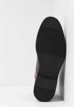 Pier One Se Vend Bas Prix Bottines à Lacets Boots Et Bottes Rond Homme -Mode Vêtements Boutique c6c320bd8c254e4d8c4e595976505485