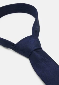 Prix Exclusifs Pier One SET – Cravate Pochettes De Costume Paisley/cachemire Homme -Mode Vêtements Boutique c6d061d2b8064c2784e0249f5d5129b0