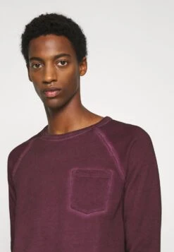 Pier One Meilleure Qualité Sweatshirt Pulls Et Gilets Col Rond Homme -Mode Vêtements Boutique c93a4cbd21bc43208779605eb72ad218