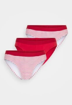 Pier One En Remise 3 PACK – Slip Sous-vêtements & Chaussettes Normale Homme 13 Pier One En Remise 3 PACK – Slip Sous-vêtements & Chaussettes Normale Homme -Mode Vêtements Boutique c96dddea57c54f1cb80e9965688067a1 1
