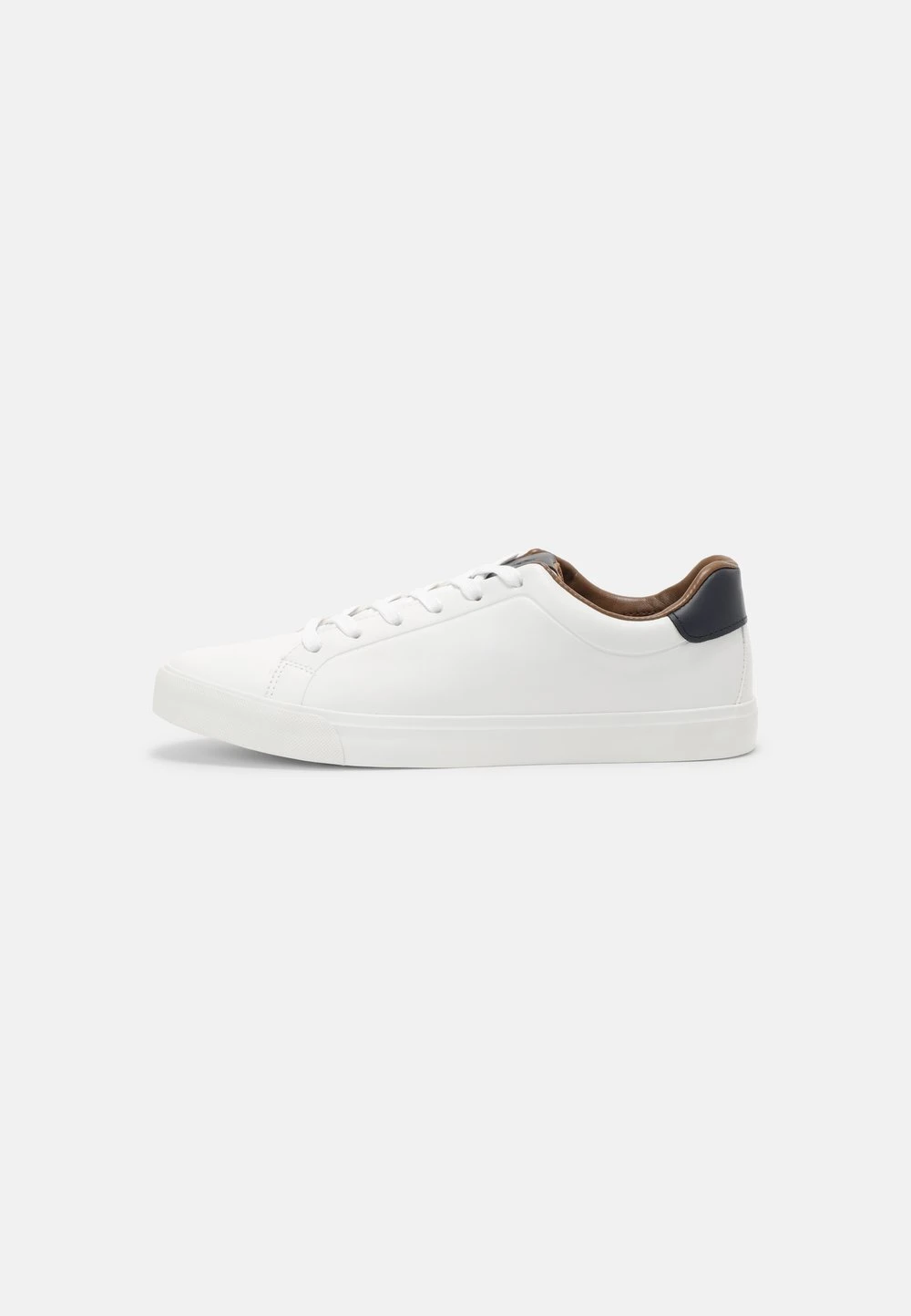 Prix Acceptable Pier One UNISEX – Baskets Basses Baskets & Sneakers Rond 3 Prix Acceptable Pier One UNISEX – Baskets Basses Baskets & Sneakers Rond