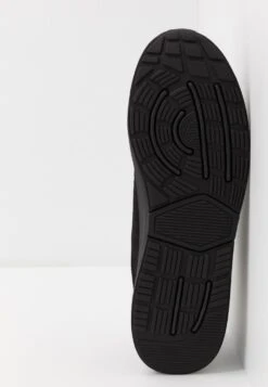 Pier One Prix De Lancement UNISEX – Baskets Basses Sneakers Rond -Mode Vêtements Boutique d1f1e40e564a4b54b50b558d37bbe2de