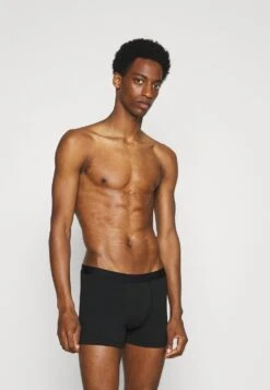 Pier One 3 PACK – Shorty Authentique 100% Sous-vêtements Normale Homme -Mode Vêtements Boutique d5b43756fcea44e0b871e27efbc9bd54