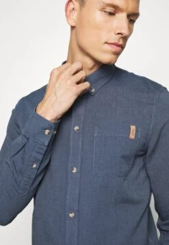 Prix Compétitif Pier One Chemise Chemises Col à Boutons Homme -Mode Vêtements Boutique d5de282565a44dd394a60990bc2a0937