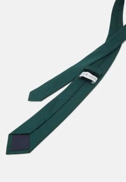 Pier One Cravate Prix Jamais Vus Cravates Et Nœuds Papillon Couleur Unie Homme -Mode Vêtements Boutique d5e7e78ad19040119bbc0bdb896d7c33