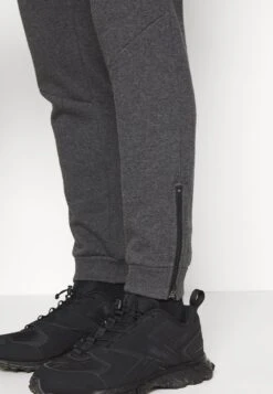 Pier One Bas Prix Pantalon De Survêtement Pantalons Normale Homme -Mode Vêtements Boutique d8eb4f9fc9a94d8eb6d9d9d674c6ee81