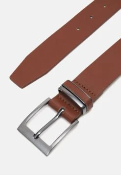 Pier One Ceinture Se Vend Bas Prix Ceintures Boucle Ardillon Homme -Mode Vêtements Boutique da8e05836b404a03b56645833c8afa5c