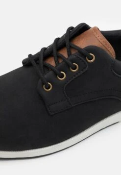 Prix Imbattable Pier One Chaussures à Lacets Derbies, Richelieus & Chaussures Bateau Rond Homme -Mode Vêtements Boutique db0ae7a8aad84ab4857c5495aab7f97e
