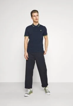 Prix Jamais Vus Pier One Polo T-shirts Col Polo Homme -Mode Vêtements Boutique dbc11cd103774652a84935306e8560da