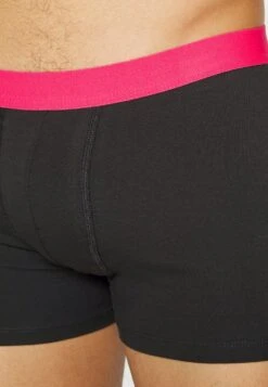 Pier One 12 PACK – Shorty Meilleure Qualité Sous-vêtements & Chaussettes Normale Homme -Mode Vêtements Boutique dcf9c6505d1f4d5393a1d143c92abd45