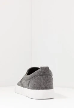 Pier One UNISEX – Mocassins 50% Off De Vente Mocassins Et Loafers Rond -Mode Vêtements Boutique dd55c70717ee4138a36d6ae3c3a10892