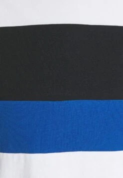 Pier One T-shirt Basique Qualité Garantie 100% T-shirts Col Rond Homme -Mode Vêtements Boutique de501897e8c34801b7f9b6f4bd698697