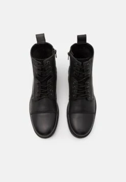 Prix Gelé Pier One Bottines à Lacets Boots Et Bottes Rond Homme -Mode Vêtements Boutique de95d9e6773a439fb626ac2f0a905e91